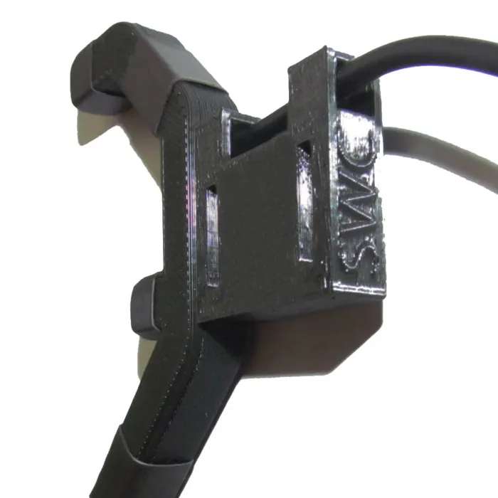 3D printed SWC cable holder on the head tracker clip